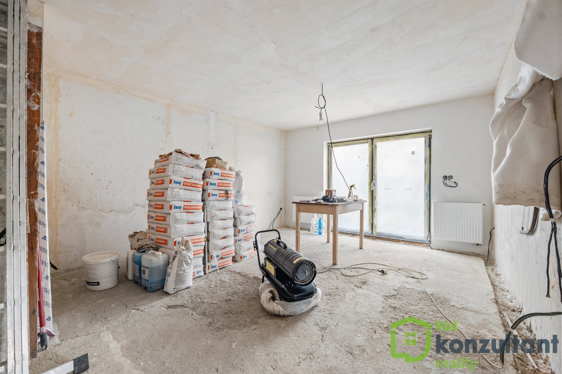 Prodej domu v započaté rekonstrukci v Jaroměřicích