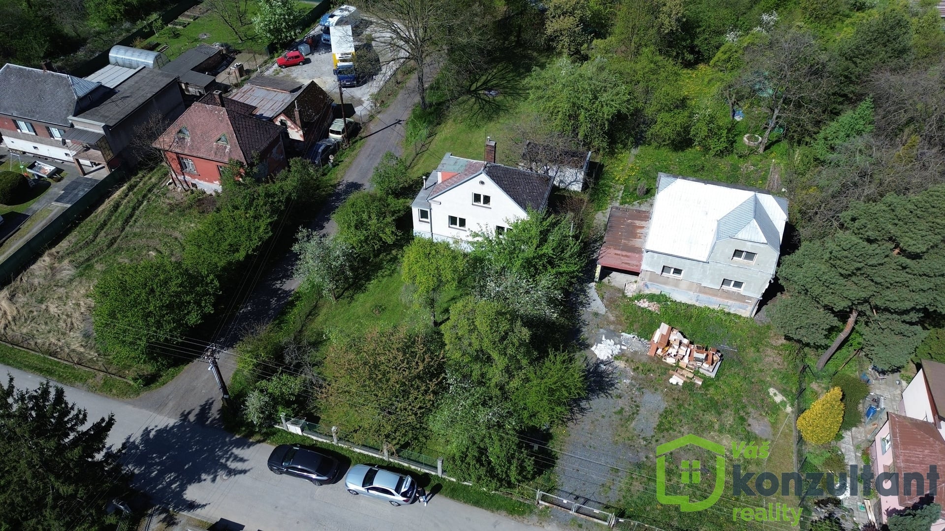 Dům s pozemkem