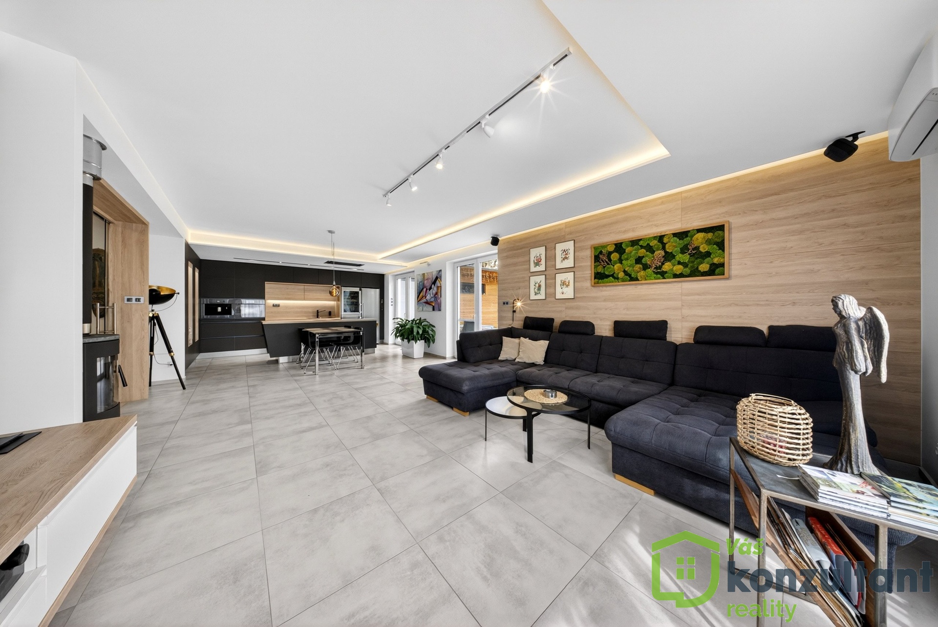 Obývací pokoj s kuchyní