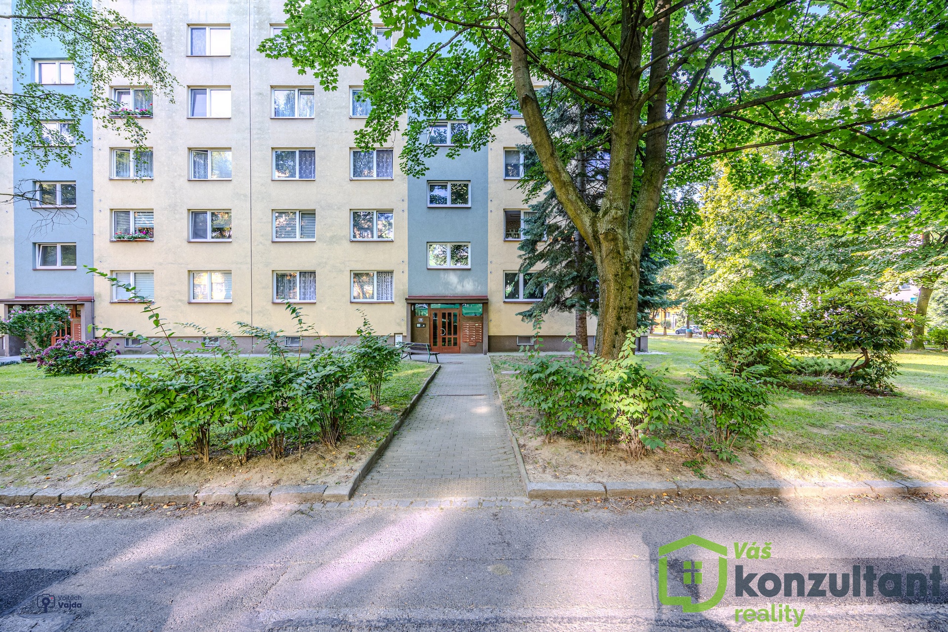 Vojte╠îch Vajda_profifoto-13