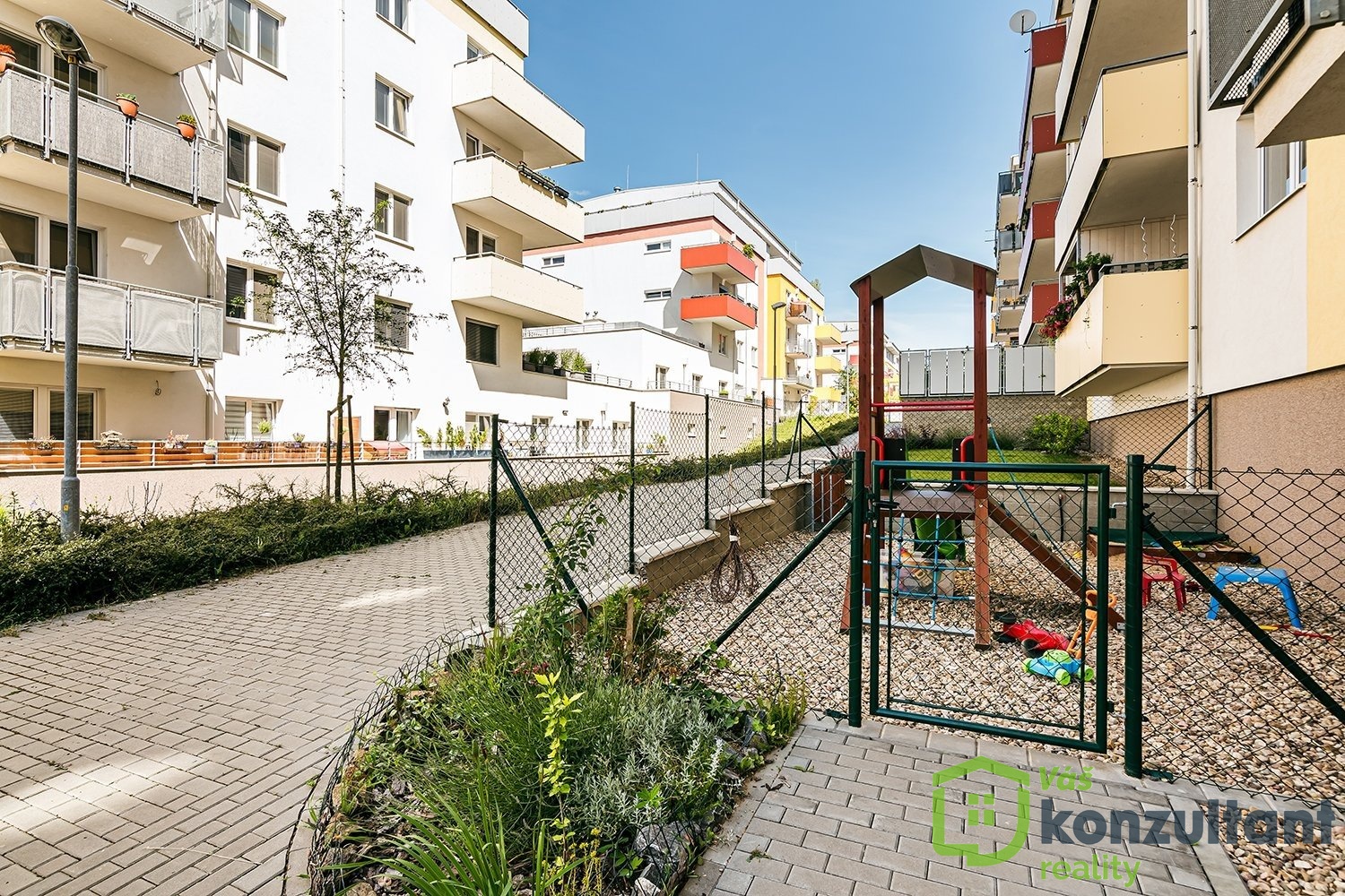 pronajem-byty-1-kk-30-m2-brno-zebetin-fotobytlisejnikova-14-df3655