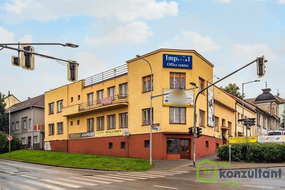 Dům