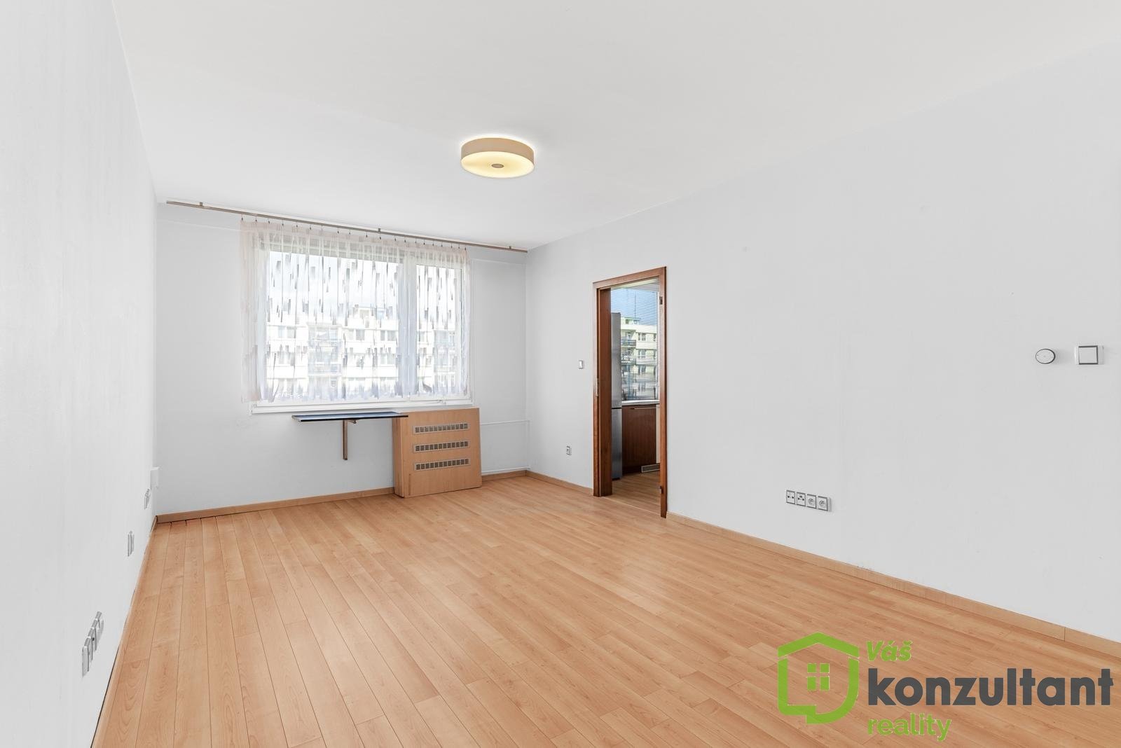 WhatsApp Image 2025-10-05 at 16.49.42 (2)