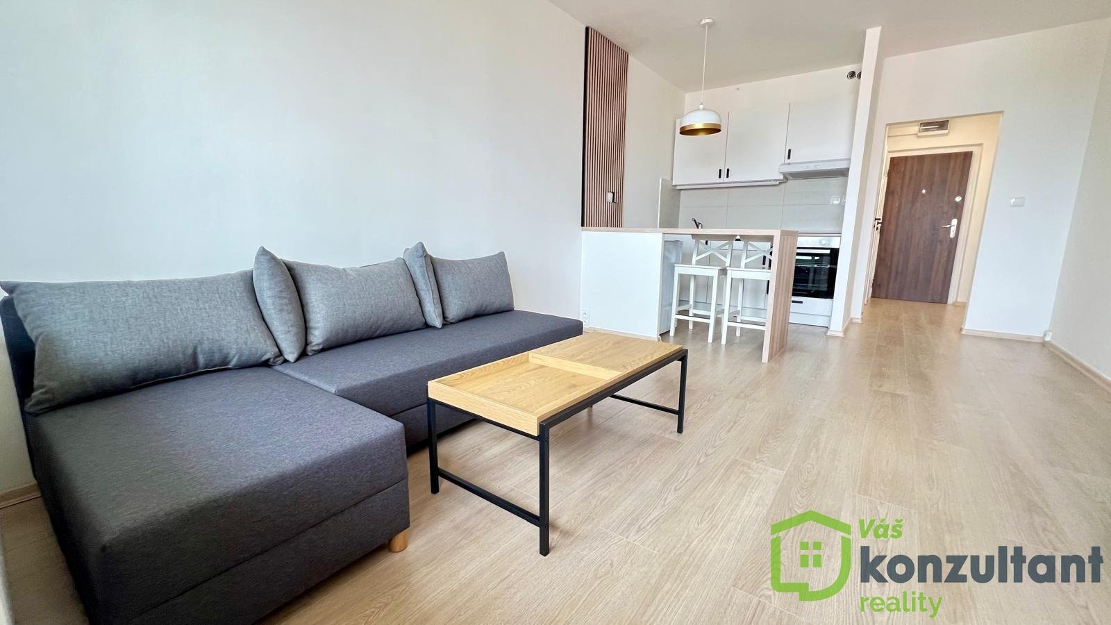 Prodej moderního bytu 1+kk s balkonem a výhledem na město | Nový Bohumín