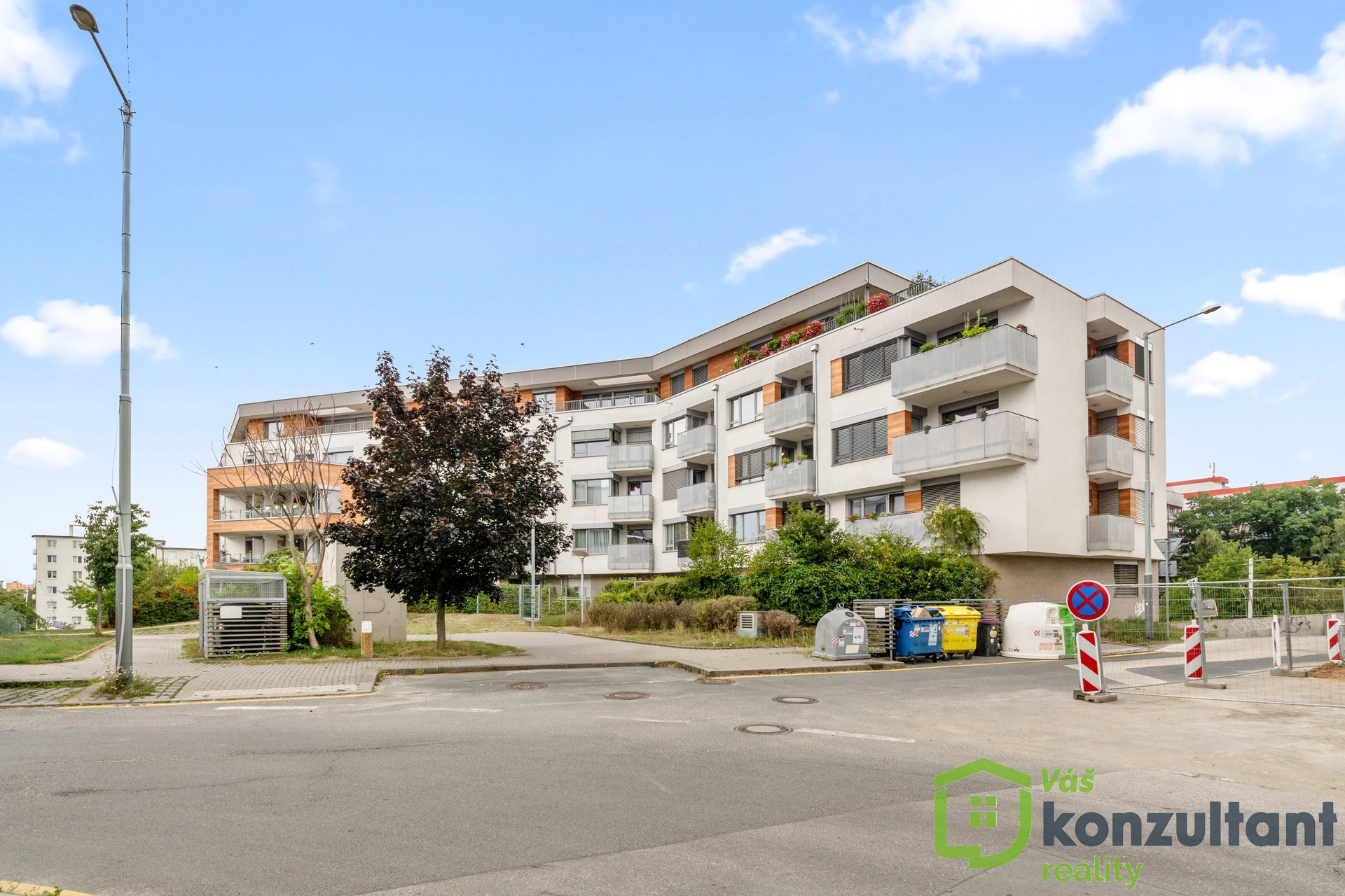 Prodej bytu 2+kk 56m², Praha - Hloubětín