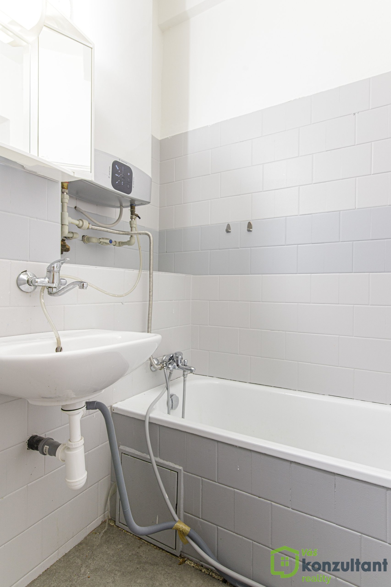 Zdenka Kleslova byt Ostrava Palkovskeho 21  4-12-2025 (7 of 10)